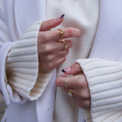 Anillo Tiana